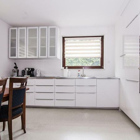 Apartamenty Hierowskiego 60G カトヴィツェ エクステリア 写真