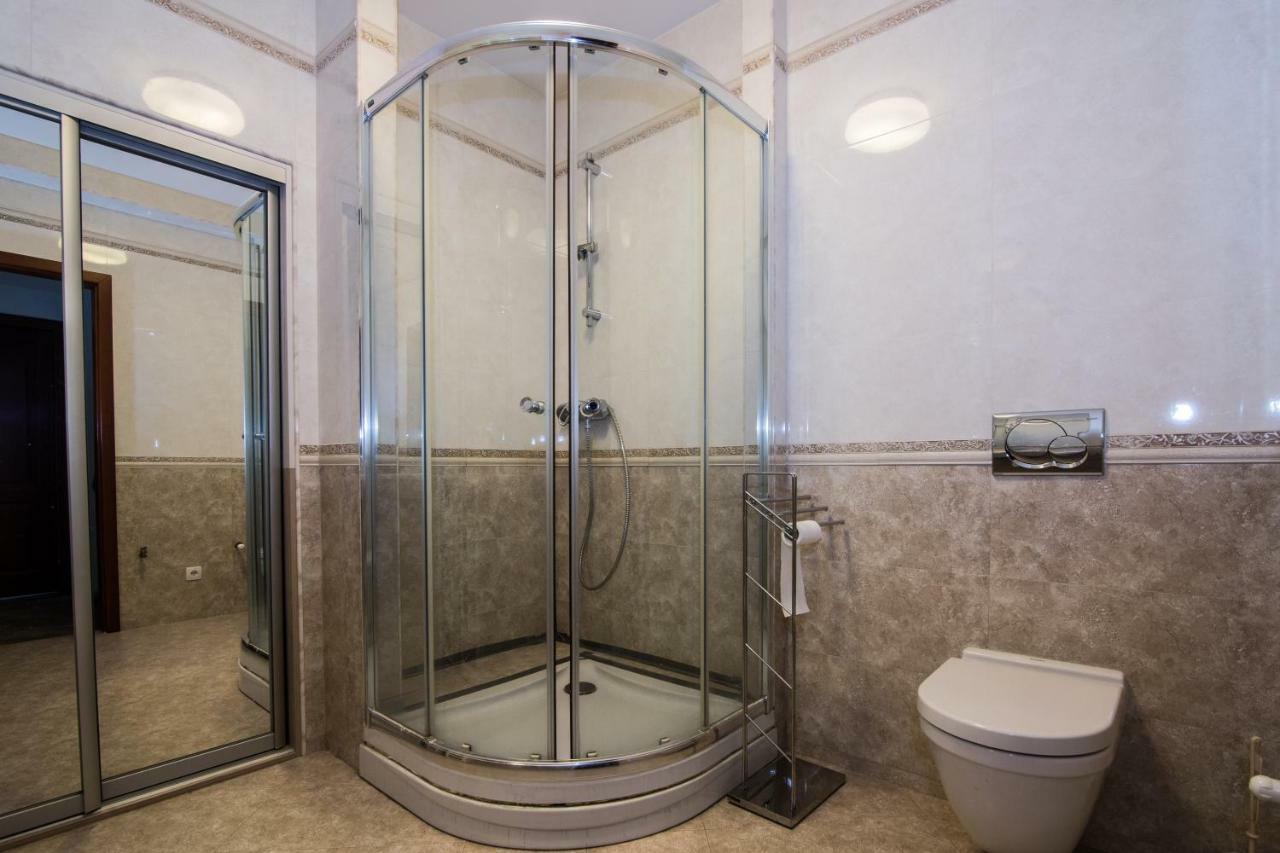 Apartamenty Hierowskiego 60G カトヴィツェ エクステリア 写真